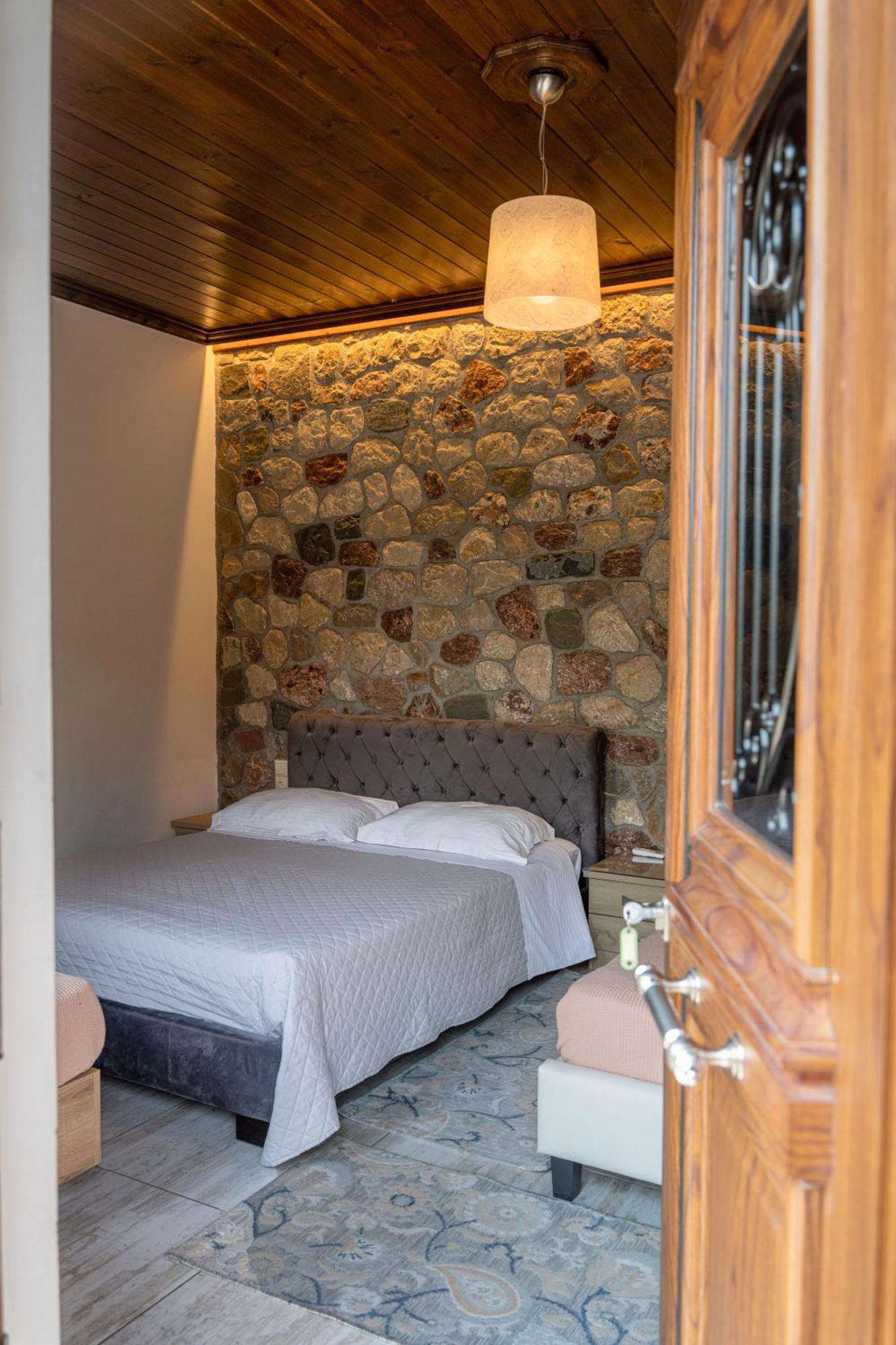 Liontos Rooms Pramanta Ngoại thất bức ảnh