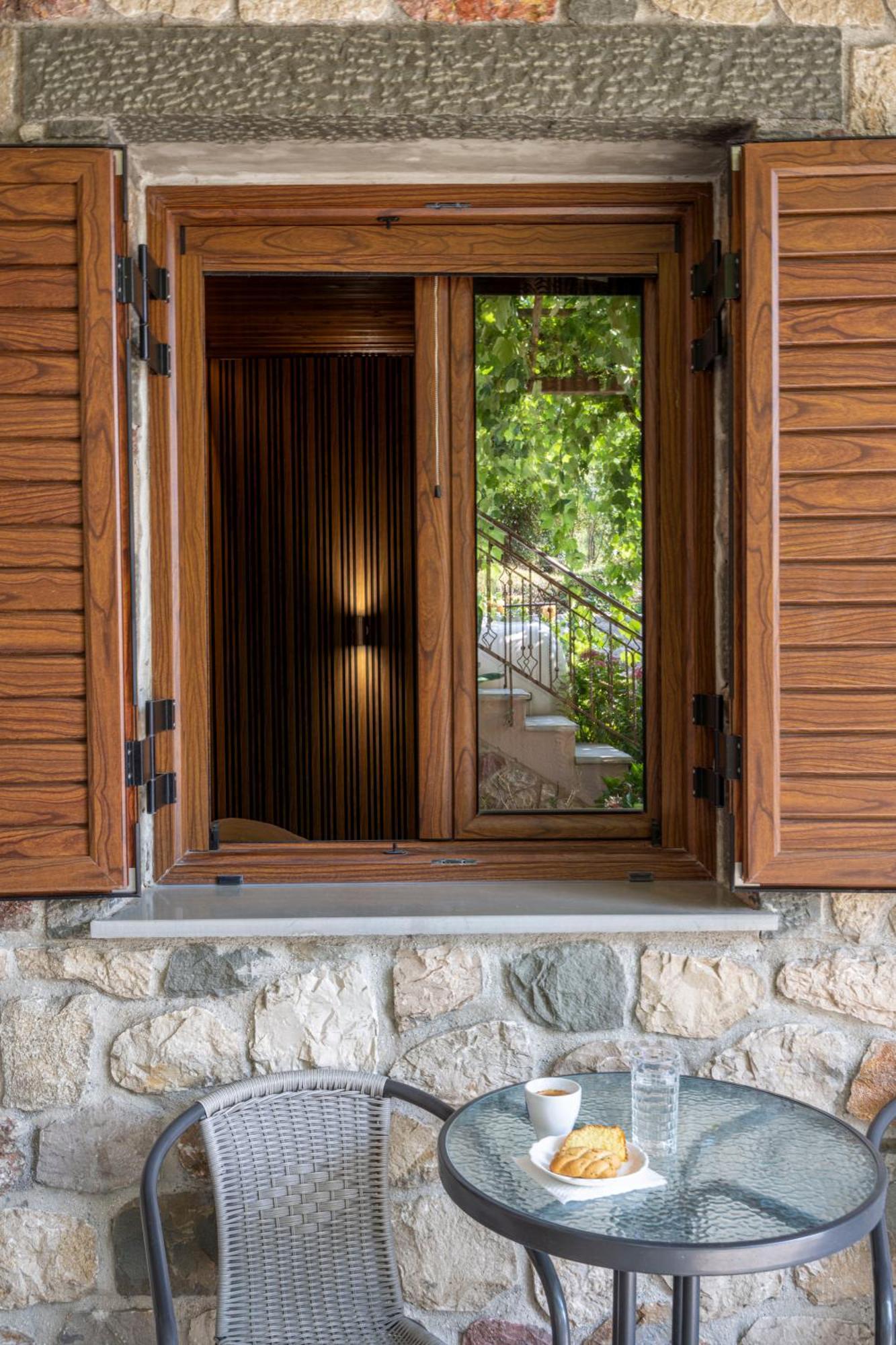 Liontos Rooms Pramanta Ngoại thất bức ảnh